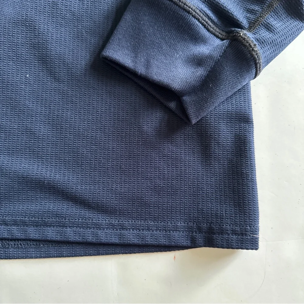 Nike waffle athletic long sleeve top